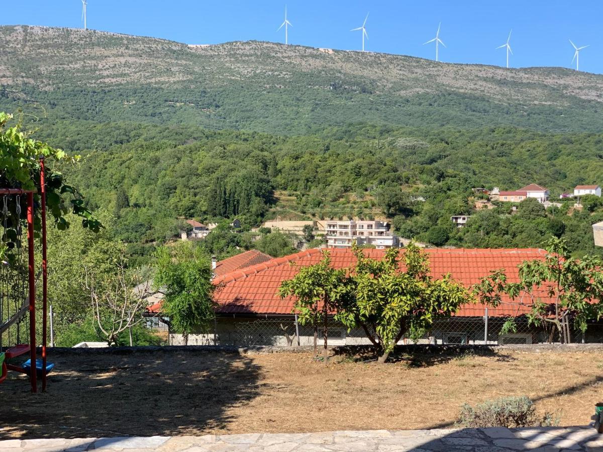 Holiday Home Bratica Ulcinj Bagian luar foto