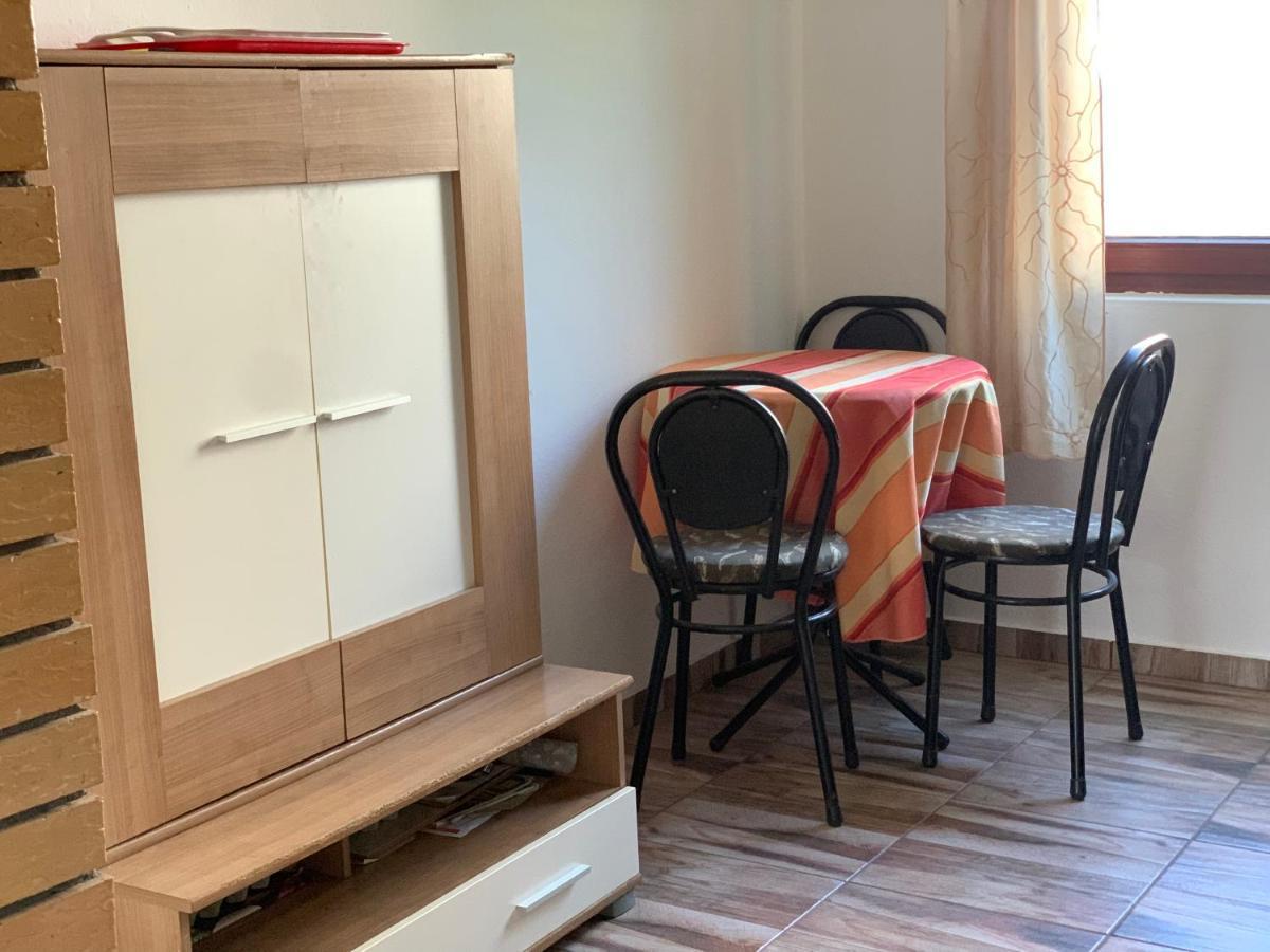 Holiday Home Bratica Ulcinj Bagian luar foto