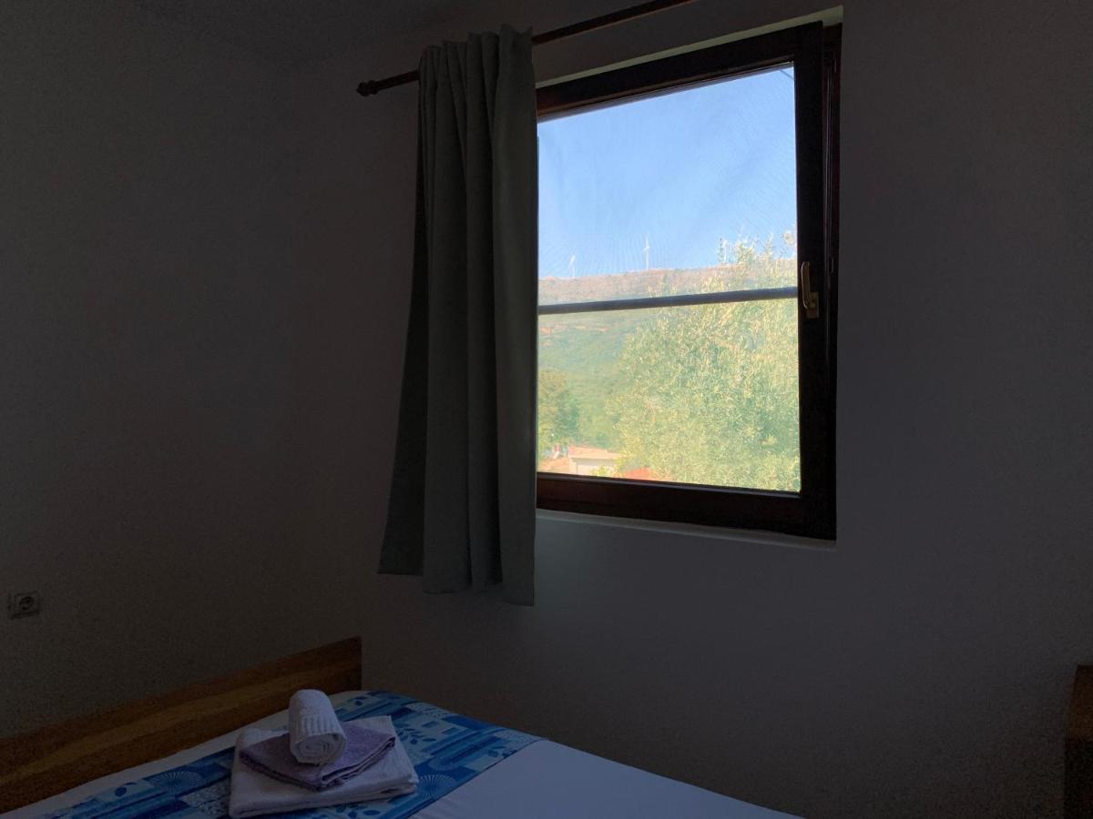 Holiday Home Bratica Ulcinj Bagian luar foto